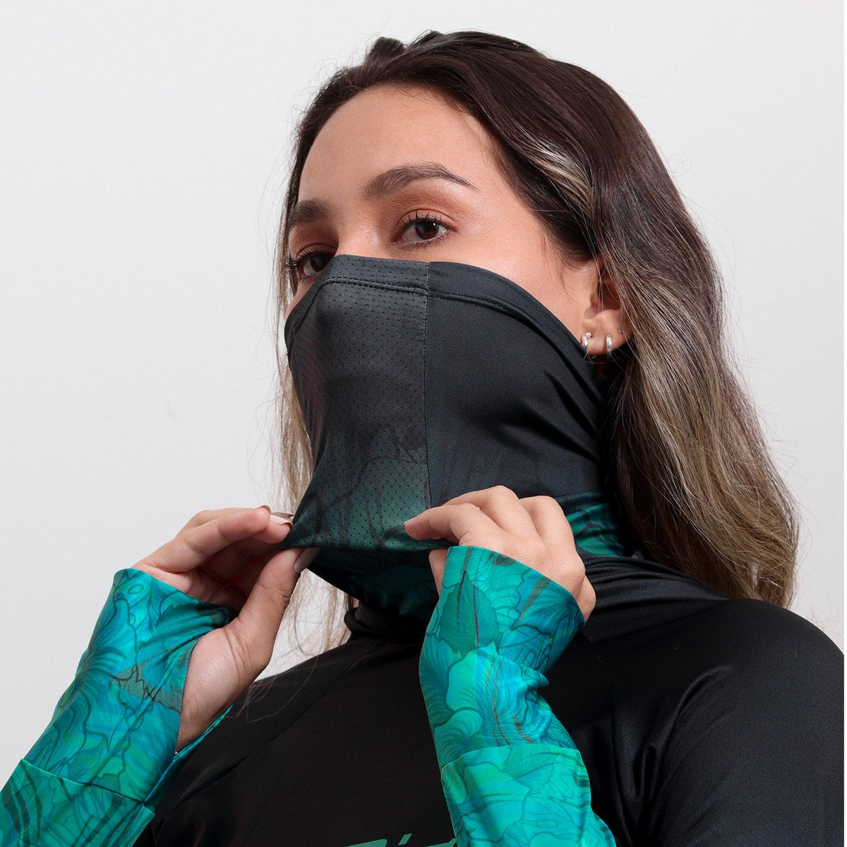 Camisa FusionX Feminina Brk Deep Azul Turquesa com Capuz e Proteção Solar UV50+ - Brk Fishing