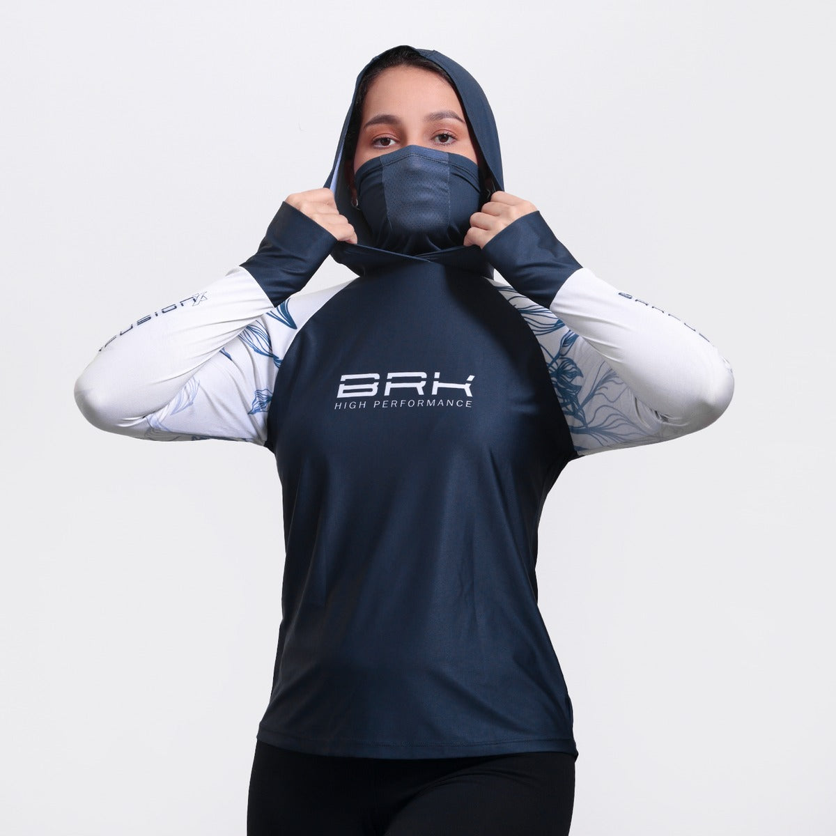 Camisa FusionX Feminina Brk Deep Azul Detalhe Folhas com Capuz e Proteção Solar UV50+ - Brk Fishing