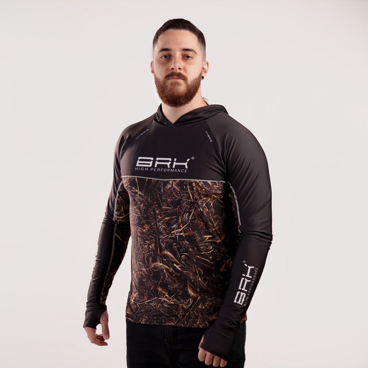 Camisa de Pesca Brk com Capuz Hybrid Black Real Tree com Proteção Solar UV50+ - Brk Fishing