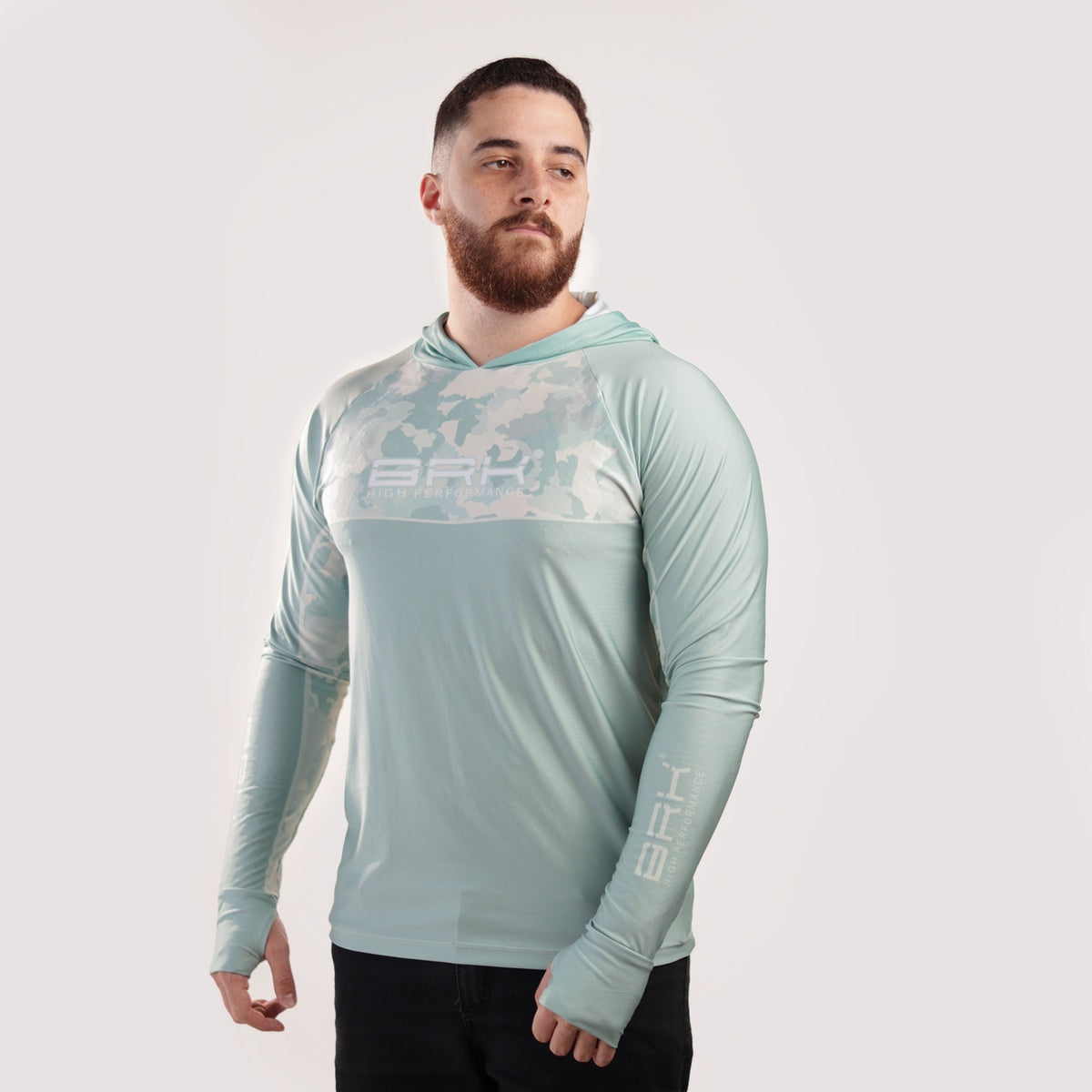 Camisa de Pesca Brk com Capuz Hybrid Camu Selva com Proteção Solar UV50+ - Brk Fishing