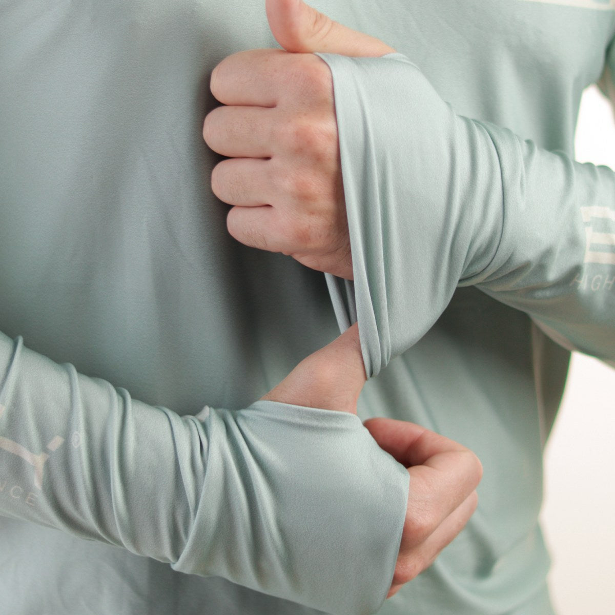 Camisa de Pesca Brk com Capuz Hybrid Camu Selva com Proteção Solar UV50+ - Brk Fishing