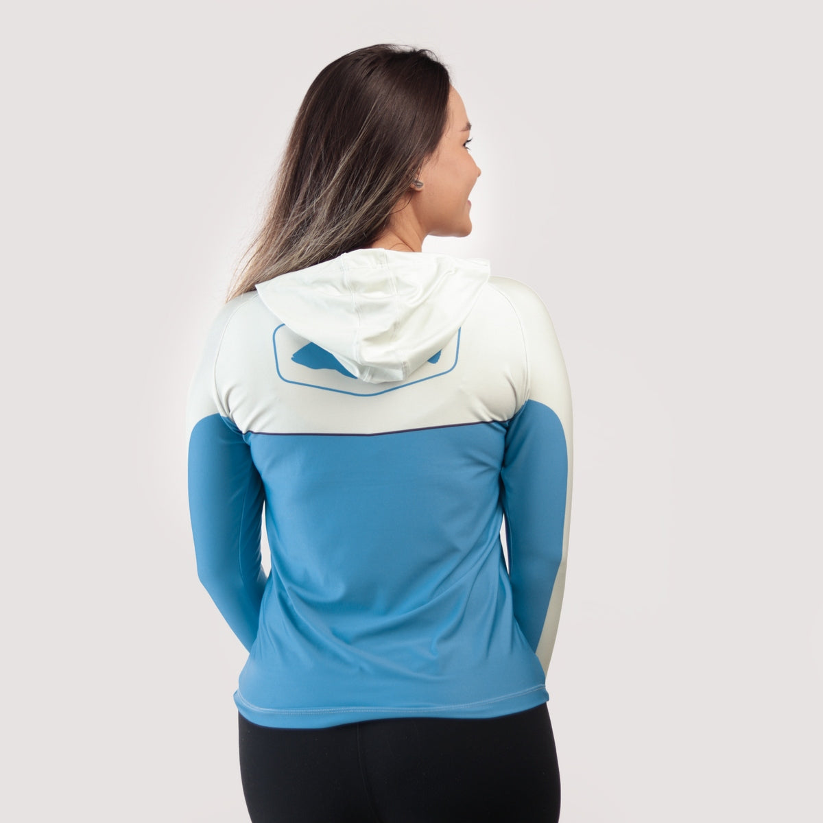 Camisa de Pesca Feminina Brk com Capuz Hybrid Bege com Azul com Proteção Solar UV50+ - Brk Fishing