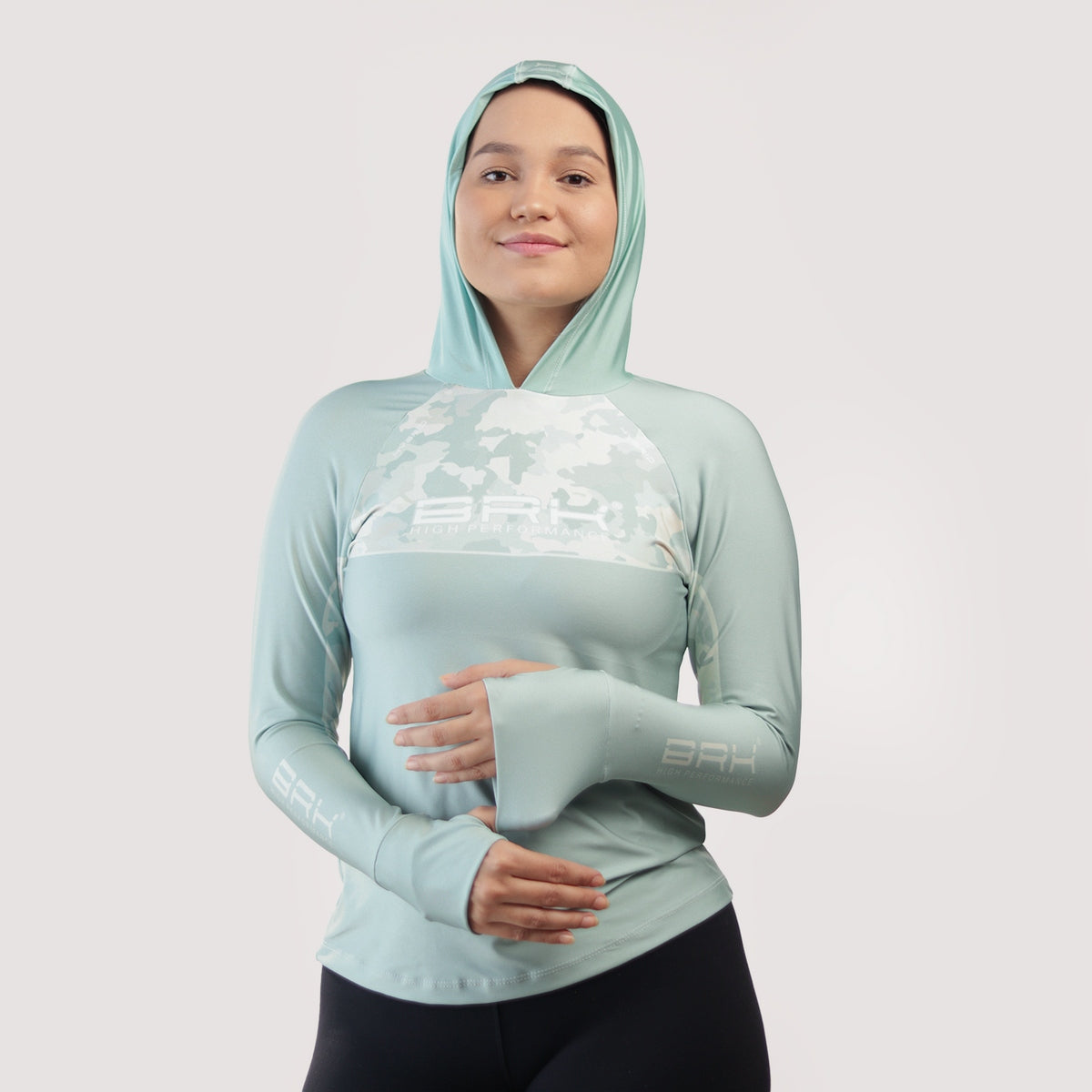 Camisa de Pesca Feminina Brk com Capuz Hybrid Camu Selva com Proteção Solar UV50+ - Brk Fishing