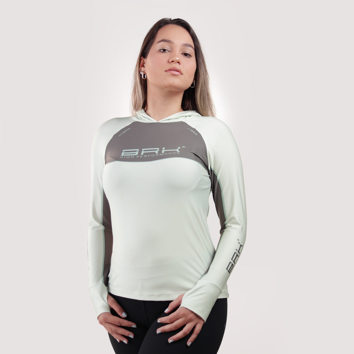 Camisa de Pesca Feminina Brk com Capuz Hybrid Cinza Bege com Proteção Solar UV50+ - Brk Fishing
