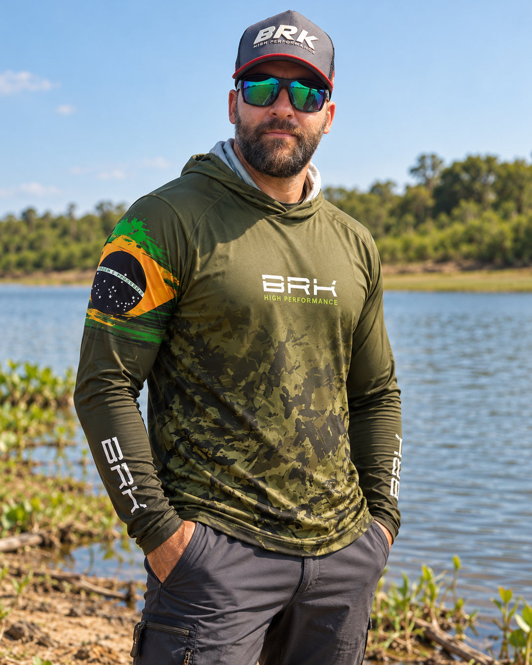 Camisa de Pesca com Capuz Brk Camuflado Verde Brasil