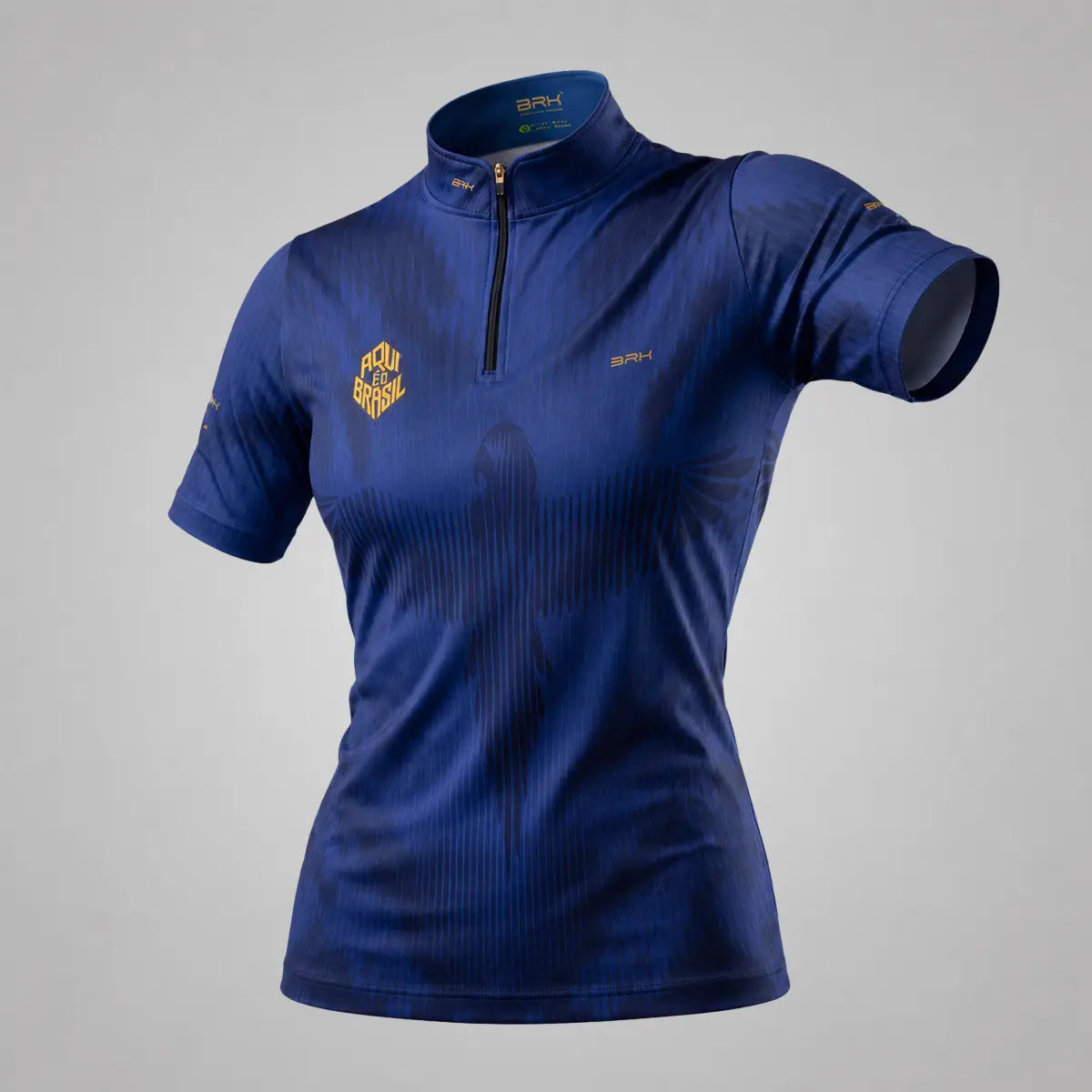 Camiseta Brk Feminina Aqui é o Brasil Arara Azul com Proteção UV50
