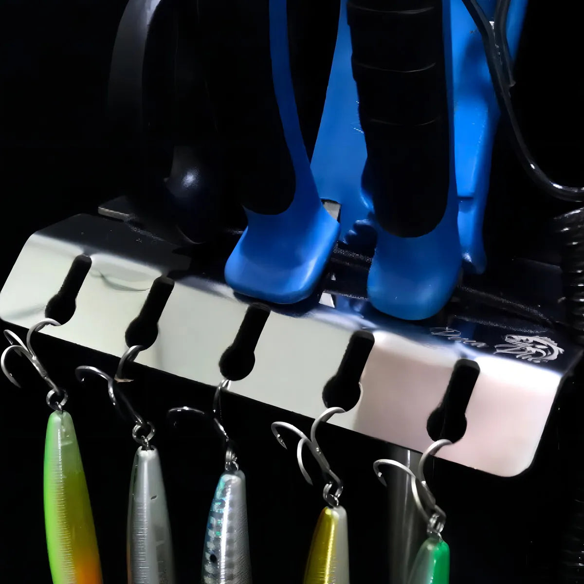 Suporte Porta Iscas Artificiais Alicates E Tesoura Aço Inox Pesca Plus