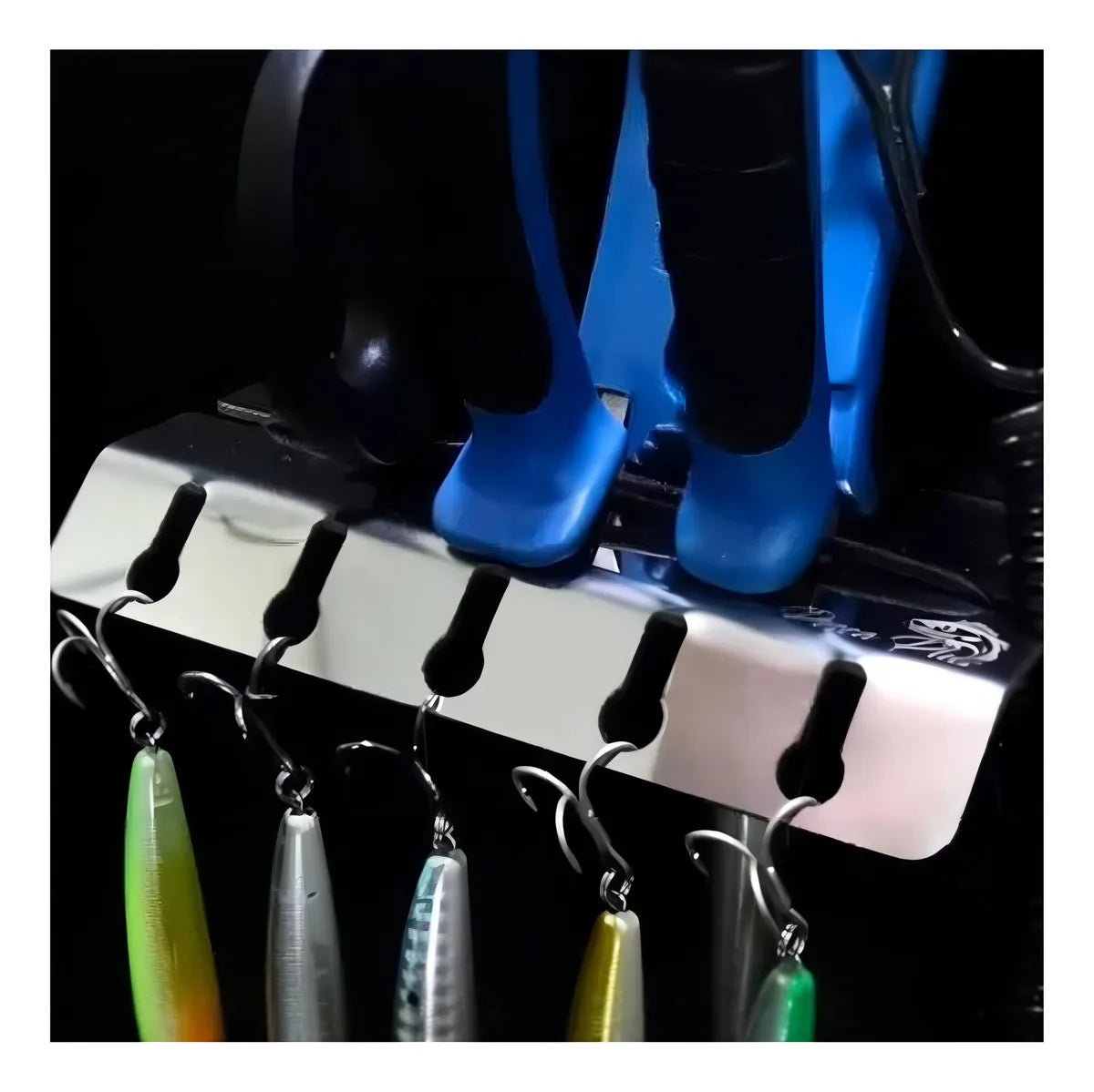 Suporte Porta Iscas Artificiais Alicates E Tesoura Aço Inox Pesca Plus