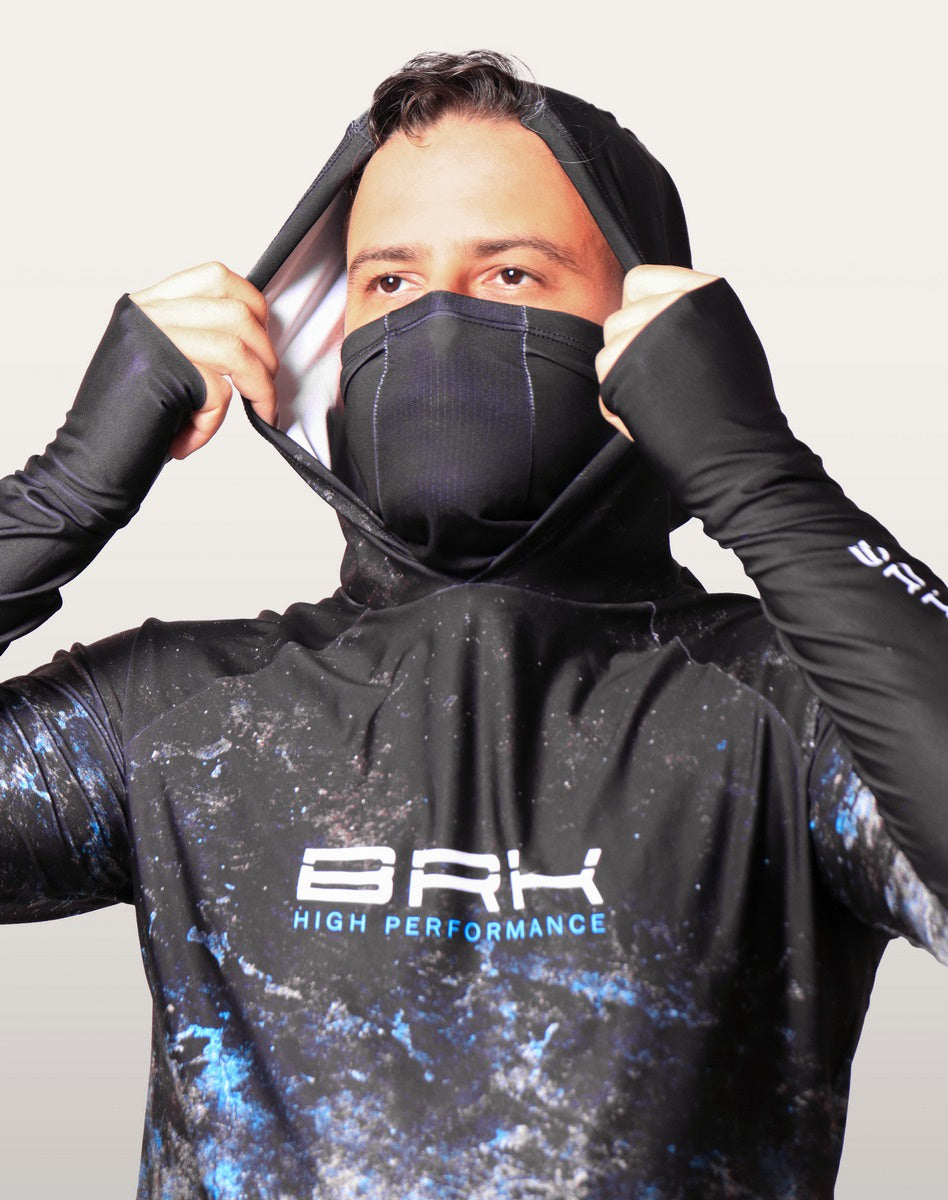 Camisa FusionX Brk Galaxy Preta e Azul com Capuz e Proteção UV50+ - Brk Fishing