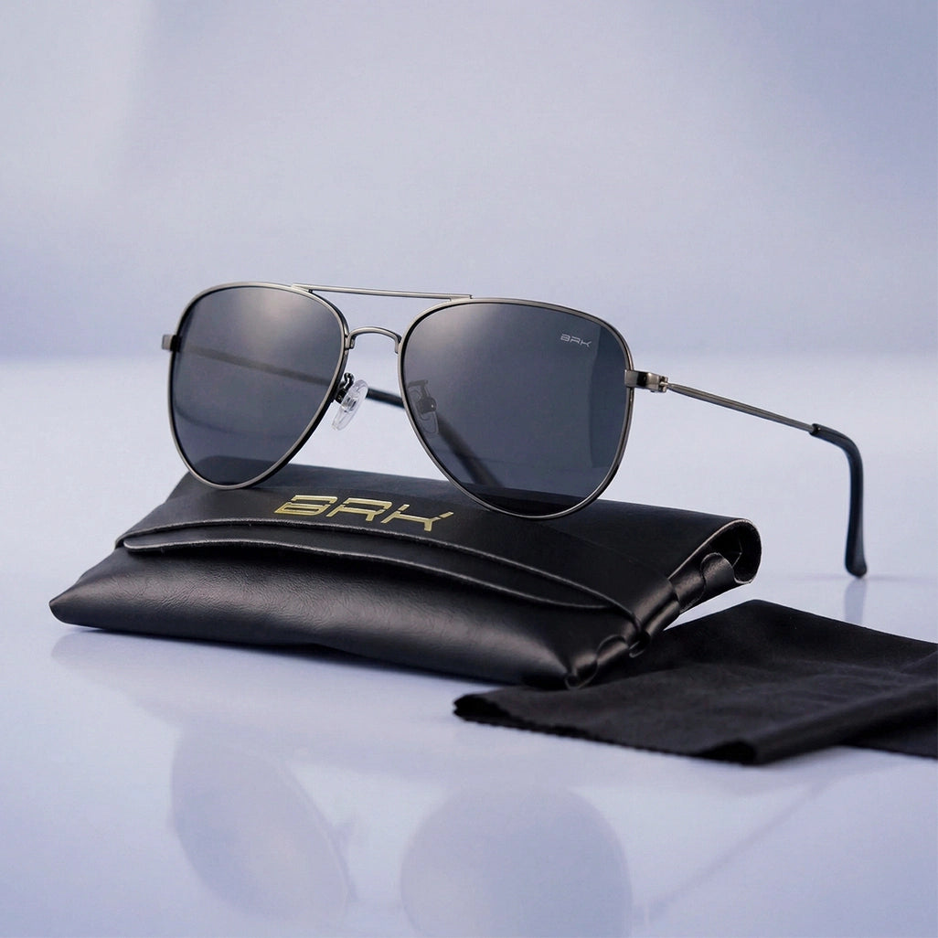 Óculos de Sol Brk Aviador Metal Preto com Lente Polarizada Cinza UV400