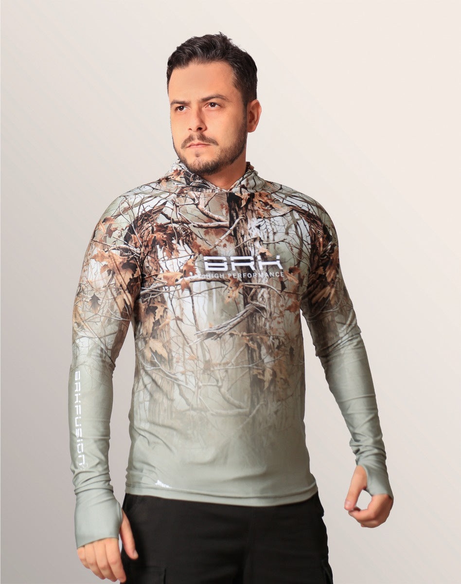 Camisa FusionX Brk Hunter Real Tree Camuflado com Capuz e Proteção UV50+ Brk Fishing