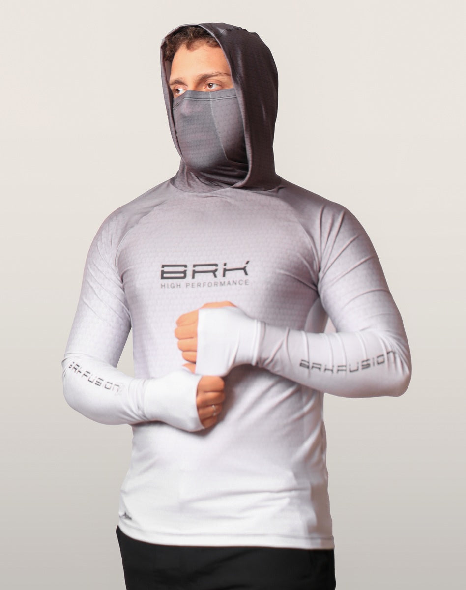 Camisa FusionX Brk Clean Branca e Cinza com Capuz e Proteção UV50+ - Brk Fishing